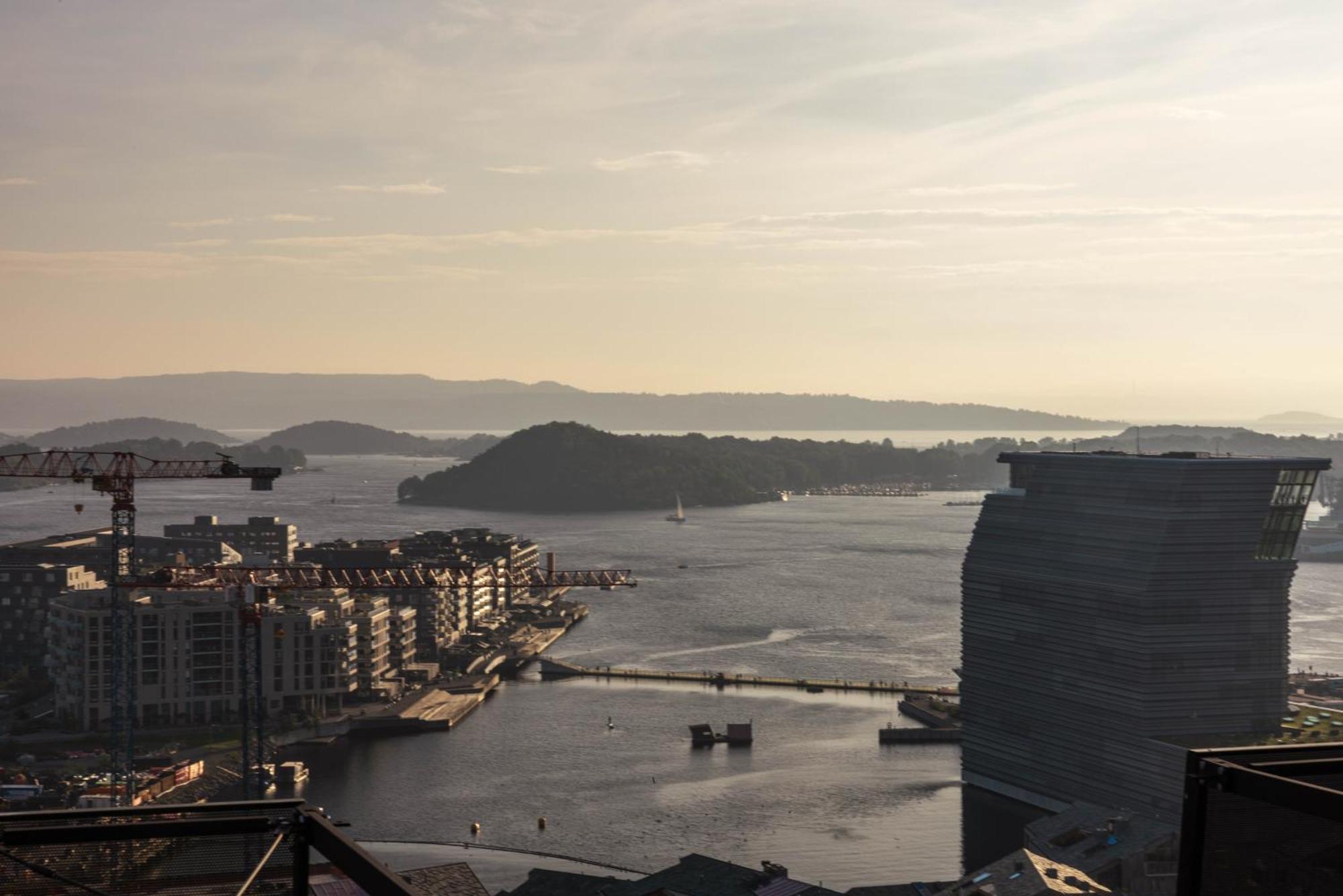 Spacious Modern 2Br Apartment At Central Oslo Barcode Luaran gambar
