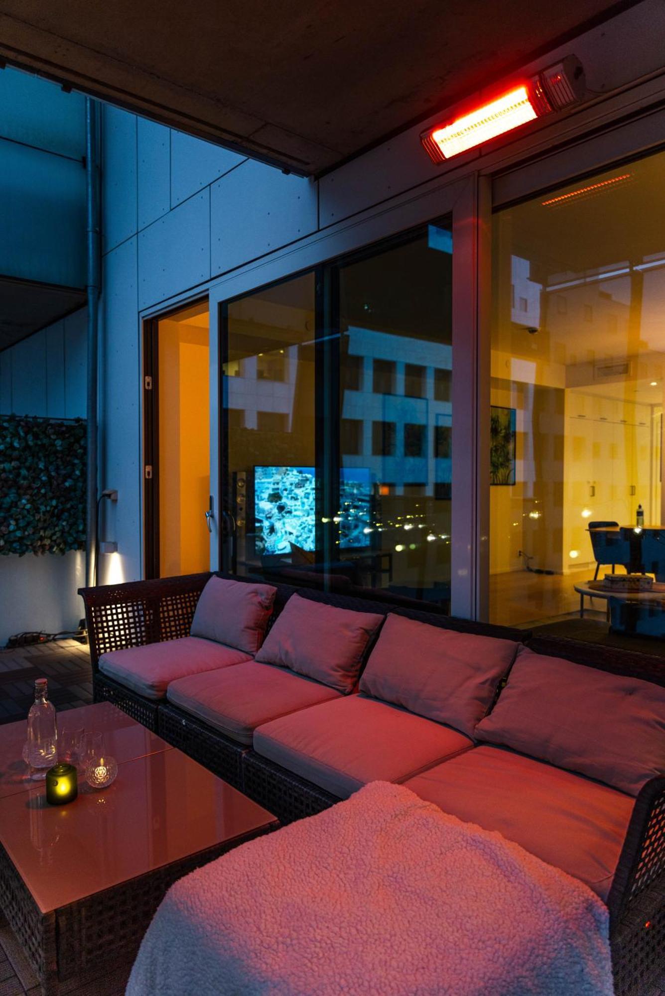 Spacious Modern 2Br Apartment At Central Oslo Barcode Luaran gambar