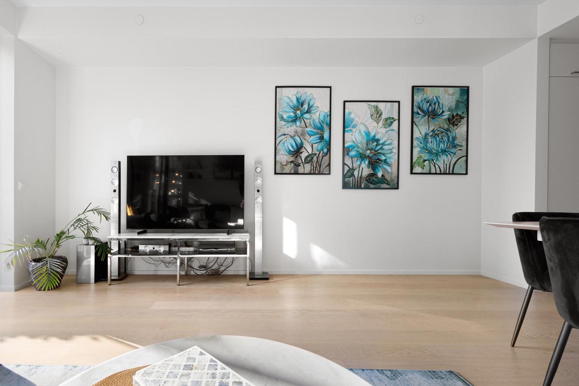 Spacious Modern 2Br Apartment At Central Oslo Barcode Luaran gambar
