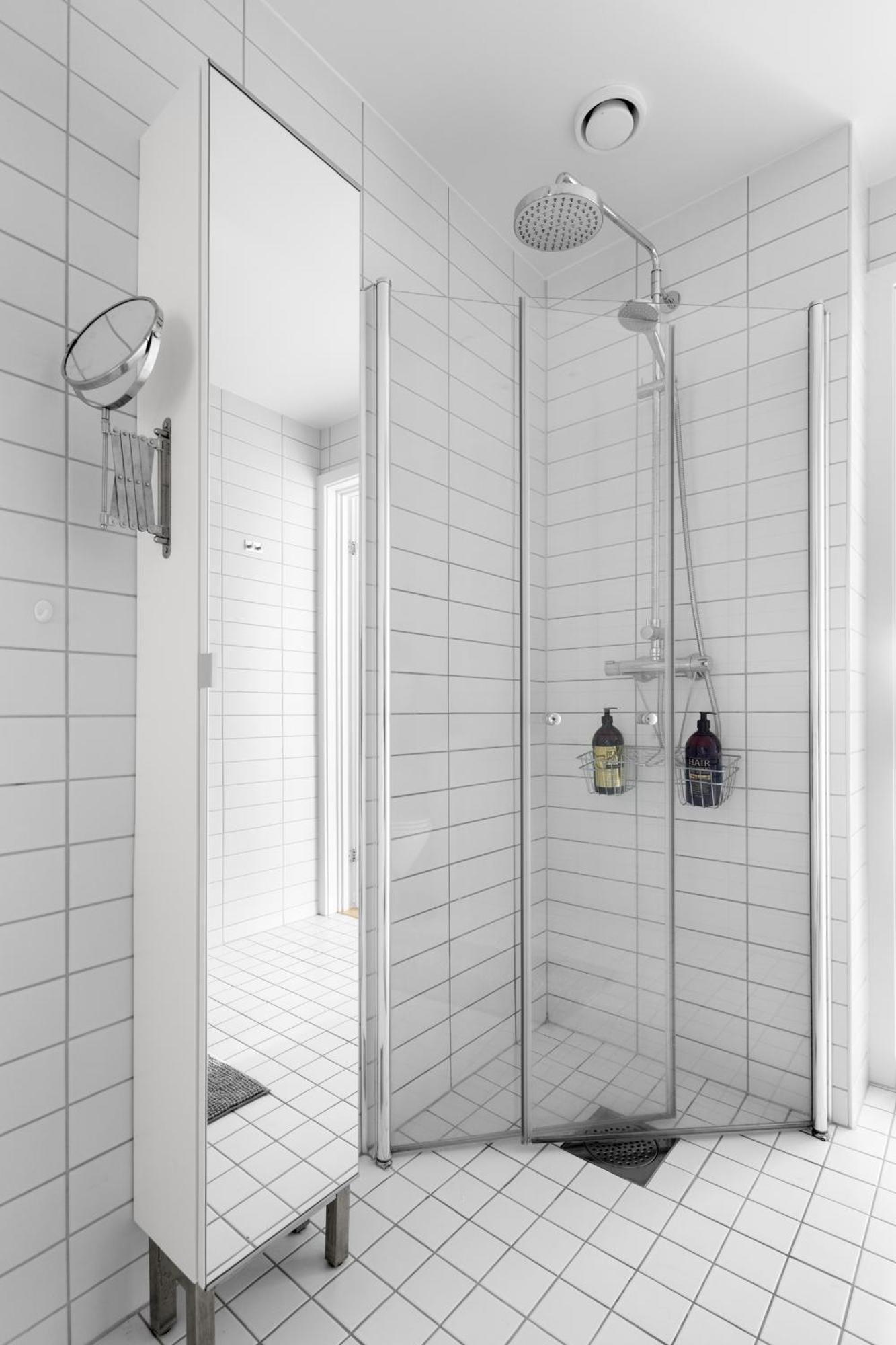 Spacious Modern 2Br Apartment At Central Oslo Barcode Luaran gambar